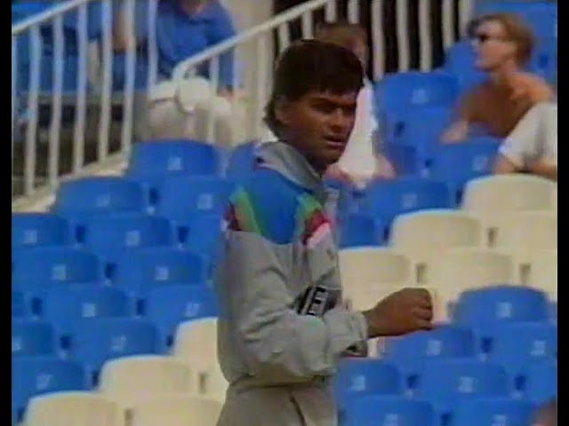Deepak Patel 1st Over in World Cup 1992. Innovative Captaincy by Martin Crowe