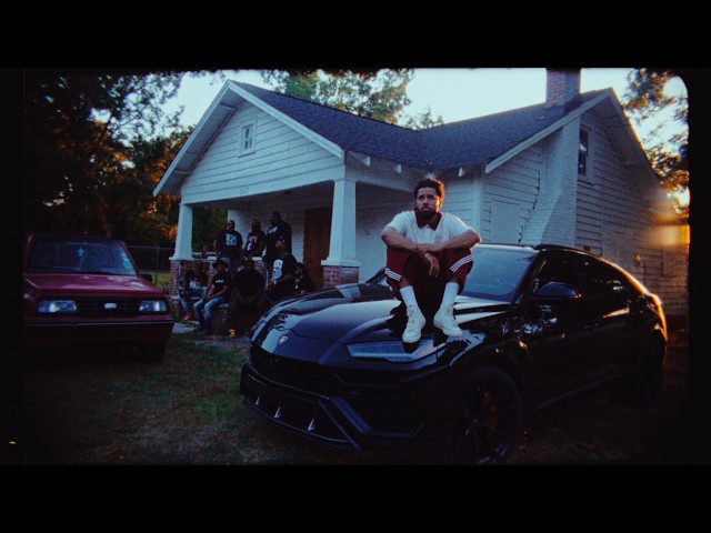 THE VILLE