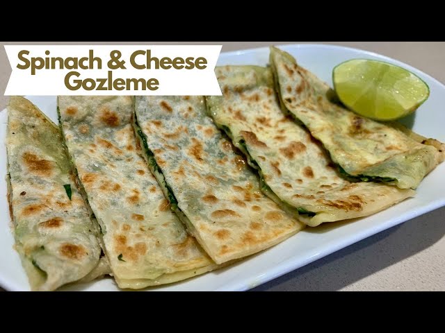 Spinach and Cheese Gozleme | Turkish Gozleme Recipe | Stuffed Palak Paratha