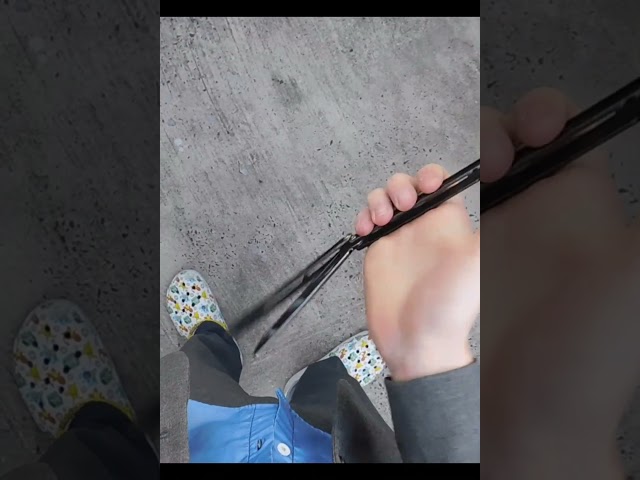 Improving @benshaminflips ' most viewed trick? #balisongtricks #balisongflipping #balisongknives