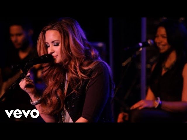 Demi Lovato - Skyscraper (An Intimate Performance)