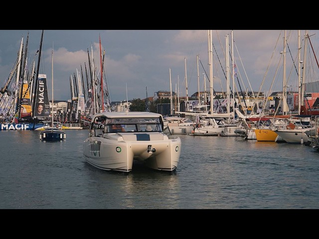 HELLOMULTI x YOT : départ du Vendée Globe 2024