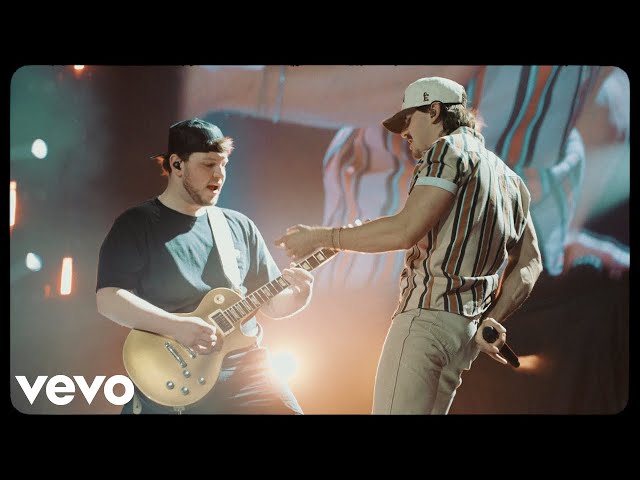 Tucker Wetmore - Brunette (Live)