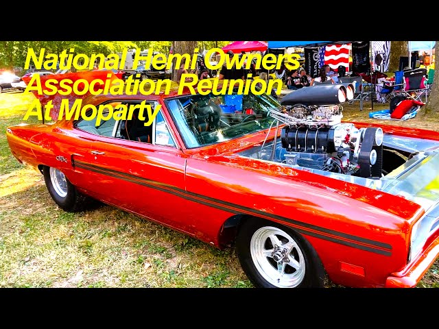 Hemi Owners Association Reunion at Moparty