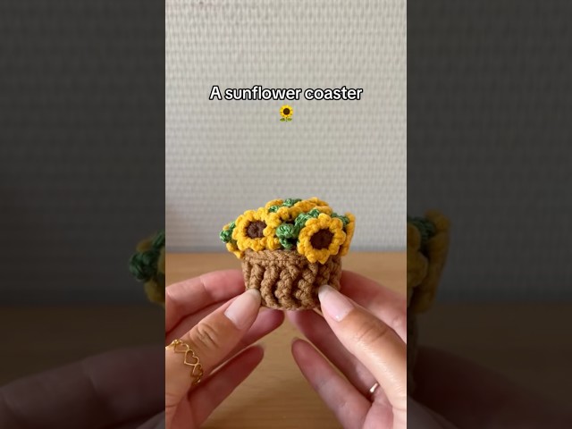 Tut on my channel!🥰🌻 #crochet #coaster #crochettutorial #crocheting #flowers