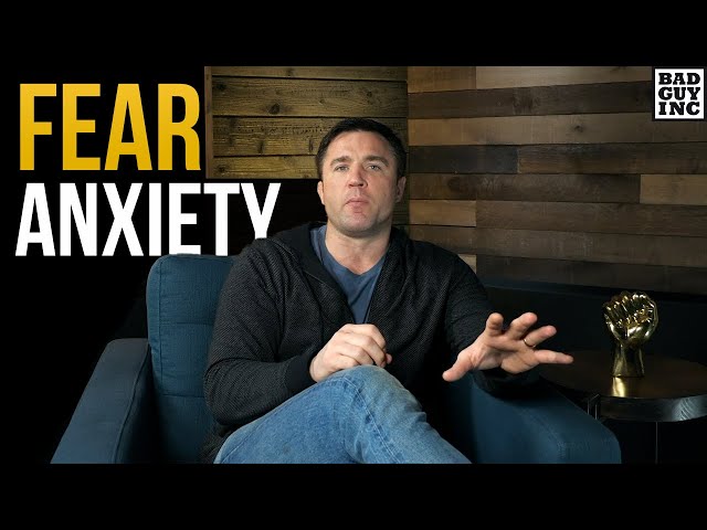 How do fighters manage fear and anxiety?