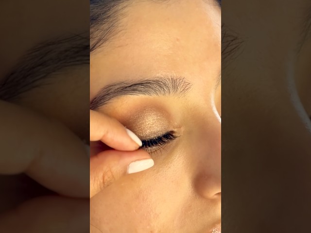 Eye makeup tutorial #eyemakeup #ytshorts #everydaymakeup