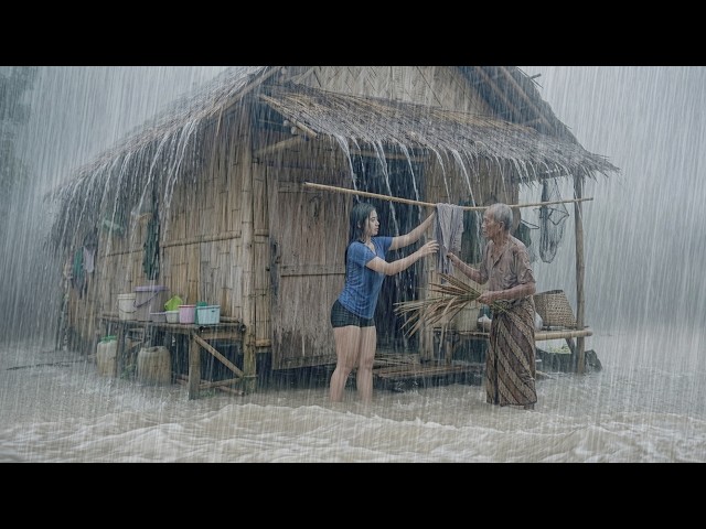 EXTREME WEATHER in Indonesia | Torrential Rain & Loud Thunder | ASMR Village Rain Sounds