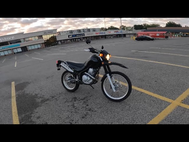 Yamaha XT250: Primeras impresiones y manejo