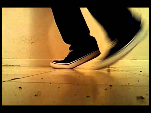 The ORIGINAL JUBI SLIDE DANCE MOVE - FLOATING TECHNIQUE Refining my (Back Float) Airwalk dance.