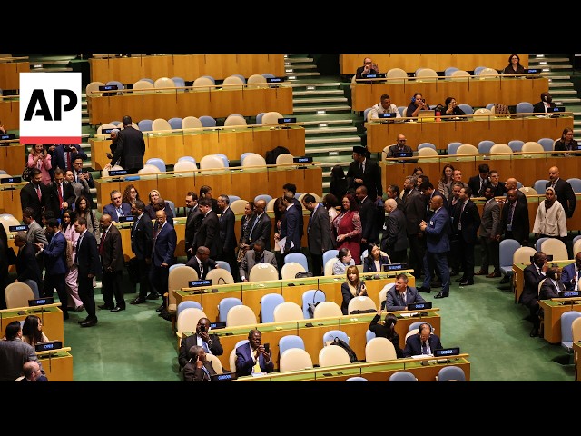 Delegates walk out as Netanyahu begins his UN speech