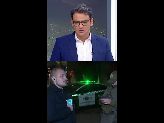 Carabineros stops Meganoticias journalist live