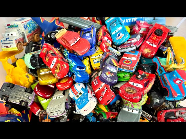 Disney Pixar Cars Quick Track Test | Lightning McQueen & Friends