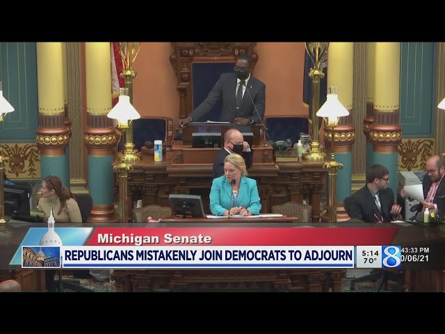 Republicans mistakenly join Democrats to adjourn state Senate