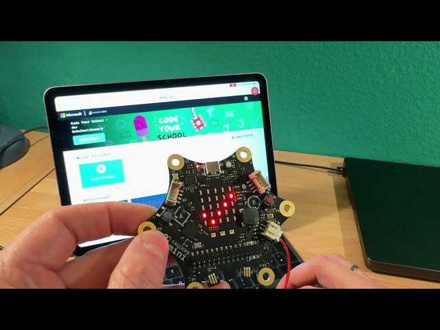 Calliope Mini V3 mit dem iPad verbinden und programmieren.