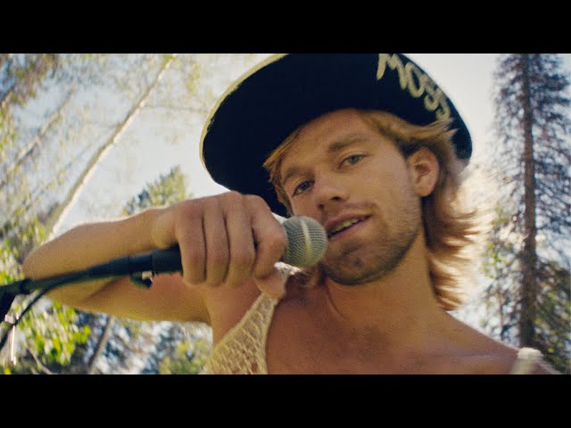 The Moss - The Place That Makes Me Happy (Official Music Video)