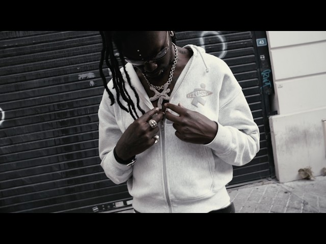 diamond* - MAN ØN THE MØØN (Official Music Video)