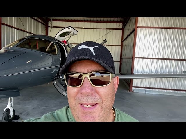 HangarTalk - Stunning Cirrus Generation 2 (G2+) Vision Jet Walkaround