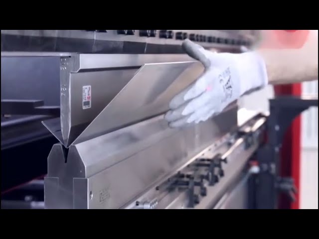 The Working Process of CNC Hydraulic Bending Machine | Glorystar Laser
