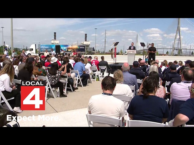 Canada celebrates completion of Gordie Howe International Bridge