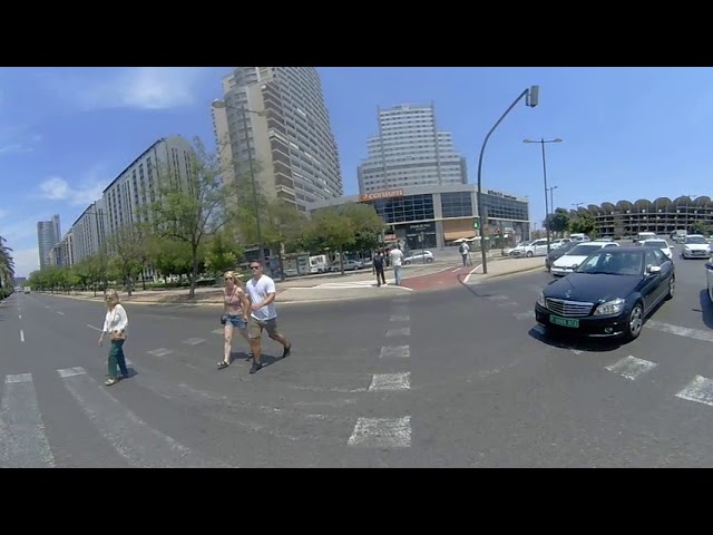 Panorámica en avenida