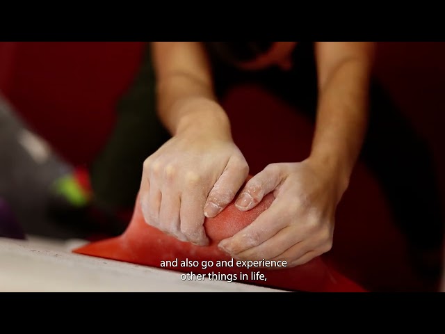 Manitoba is Hiring - Meet Laura, a clinical psychologist