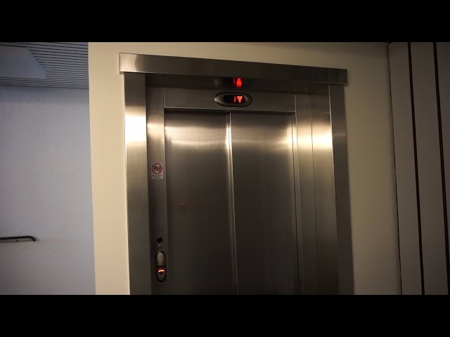 REPLACEMENT! 2012 Heis-Tek (Orona) MRL traction elevator @ Grønnegata 78-80, Tromsø, Norway