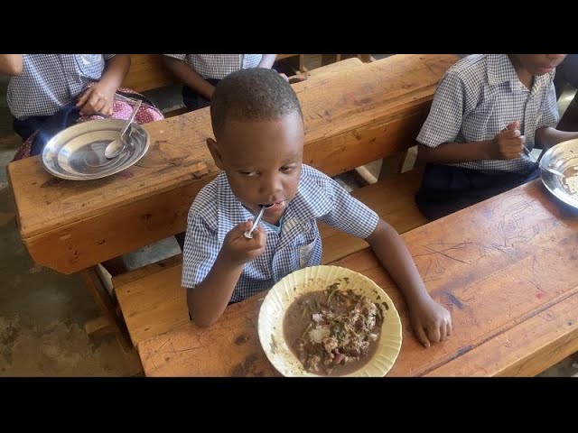 Rwanda: School feeding programme with WFP making impact