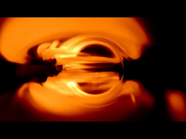 Accreting black hole in Virtual Reality