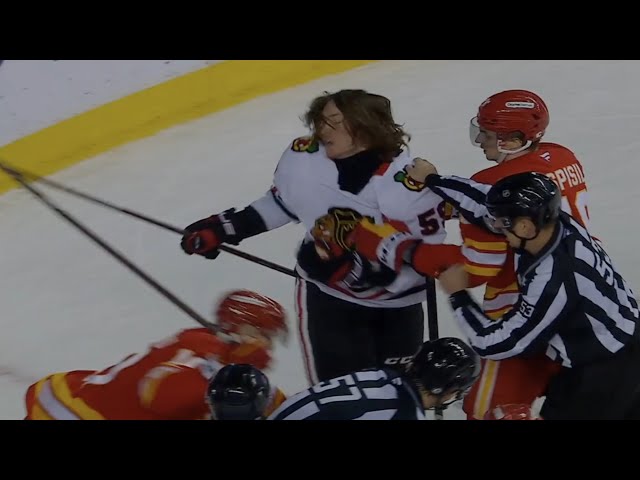 Tyler Bertuzzi One Handed Slash On Jonathan Huberdeau