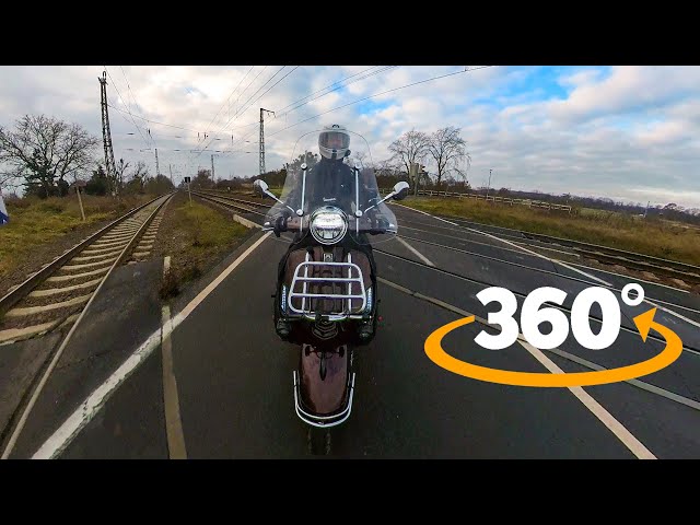 360° tour with the Vespa Gts at -1° ASMR
