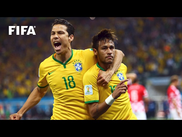 10-Minute Match | Brazil Turn On The Style To Start 2014