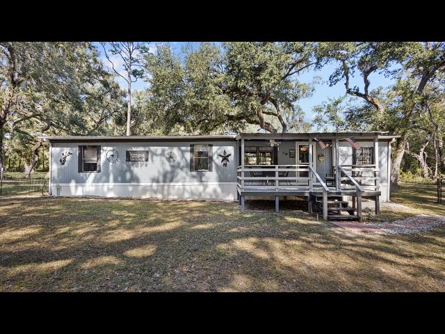 966 NE 818th St, Old Town, FL