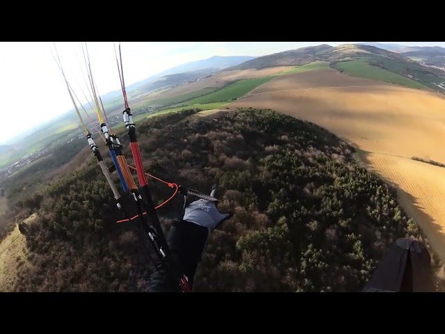Paragliding Hradiště (Hradisko SK) in very strong wind (standing at on one position in the wind)