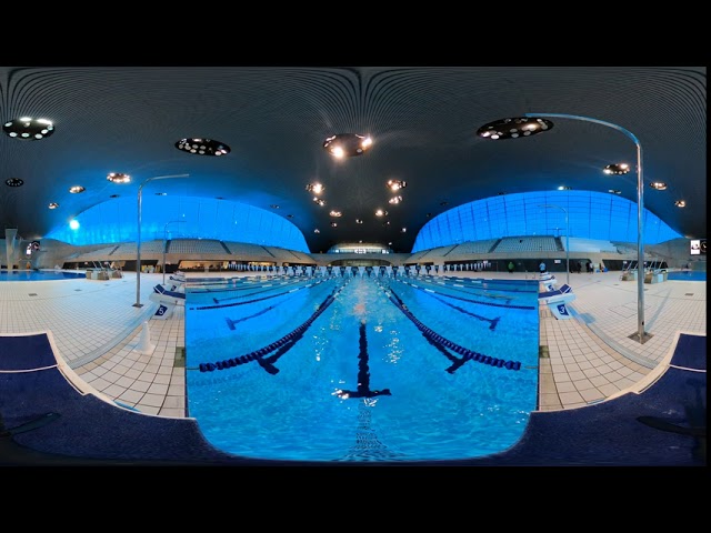 London - Holly Barratt - 15m Finish