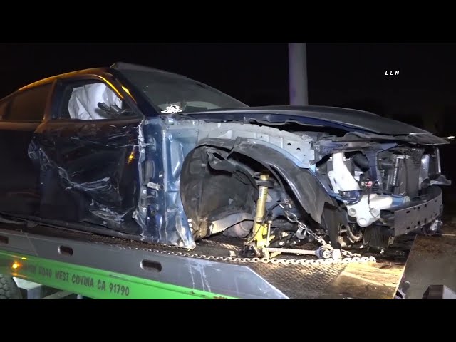 Stringers Live 🔴 @randysr18 - Dodge Charger Scat Pack Police Pursuit Ends With Multiple Cars Hit