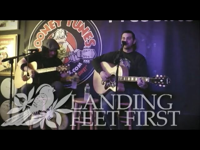 Bayside - Landing Feet First (Acoustic at Looney Tunes)