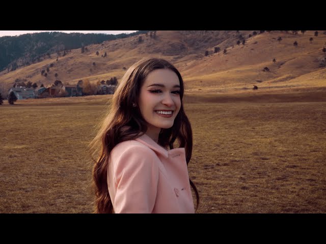 ASMR | A Cozy Walk In The Park (Friend Roleplay & Nature Ambience)