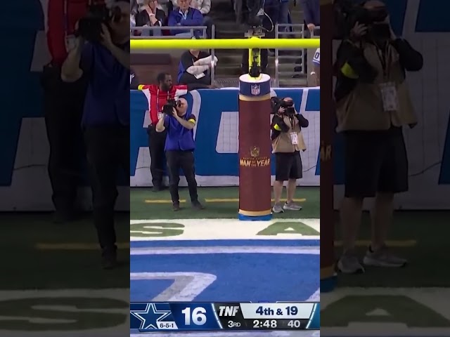 Butter puts it through from 6️⃣3️⃣ | 📺: #DALvsDET on Prime Video 📲 & Stream on NFL+