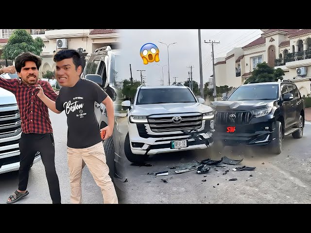 Race Waleed Prado VS Sk LC300 😁 Accident Hogia 😱