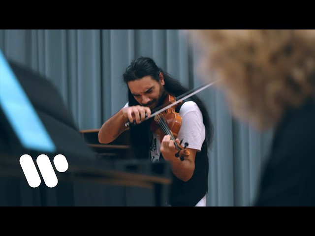 Nemanja Radulović plays Prokofiev: "Mercutio" (from Romeo and Juliet) with Laure Favre-Kahn