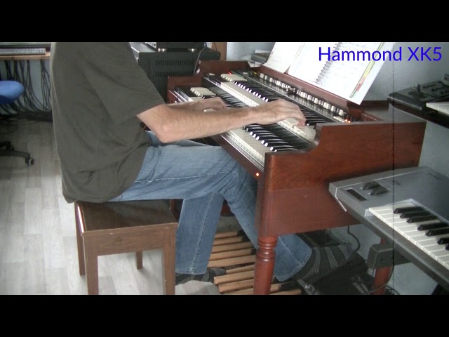 R&B - Hammond XK5