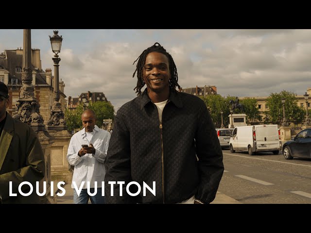 City Guide Paris and City Guide Paris Sport Edition | LOUIS VUITTON