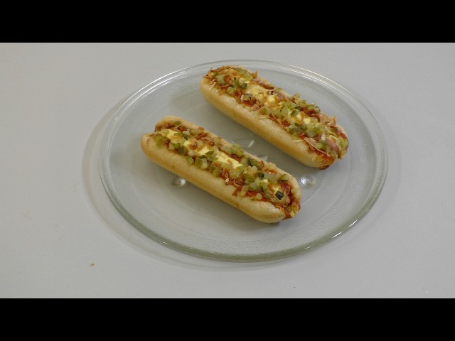 2 hot dogs classic