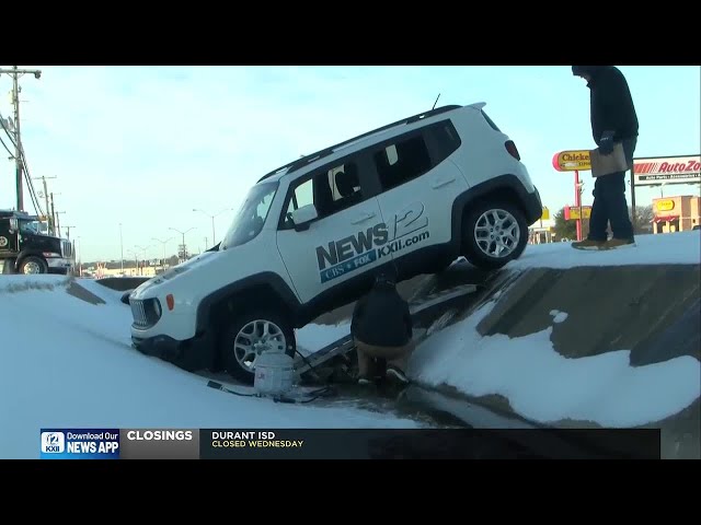 KXII 12 crew rescued from icy ditch; Patriot Surface helps stranded drivers