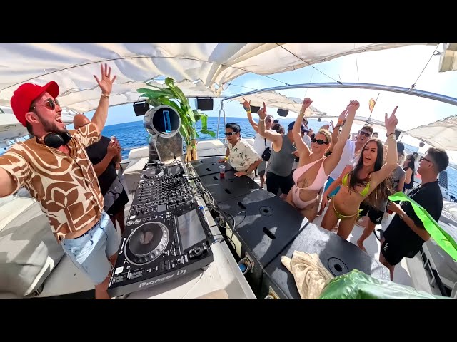 BIGMOO Live at Oceanbeat Ibiza (House & EDM Party Mix)
