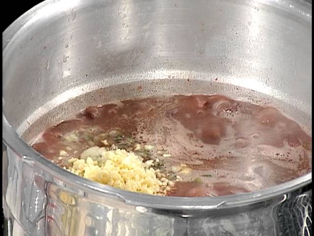 Stew Peas with Pigs Tail and Salt Beef - Grace Foods Creative Cooking Feeding Jamaica's Olympians