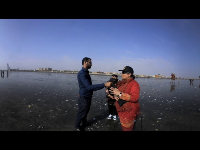 360°  'Oil slick' on Karachi beach: Here's what the experts say