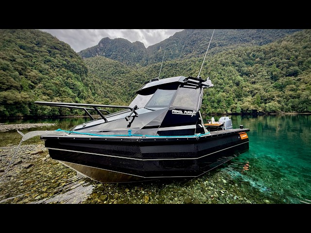 Deep in Fiordland – Hunting, Fishing & Boat Camping