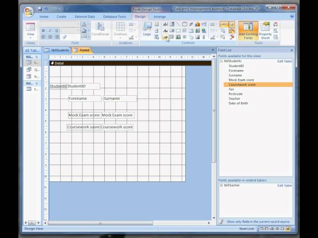 Adding Navigation controls to forms in Access 2007.avi